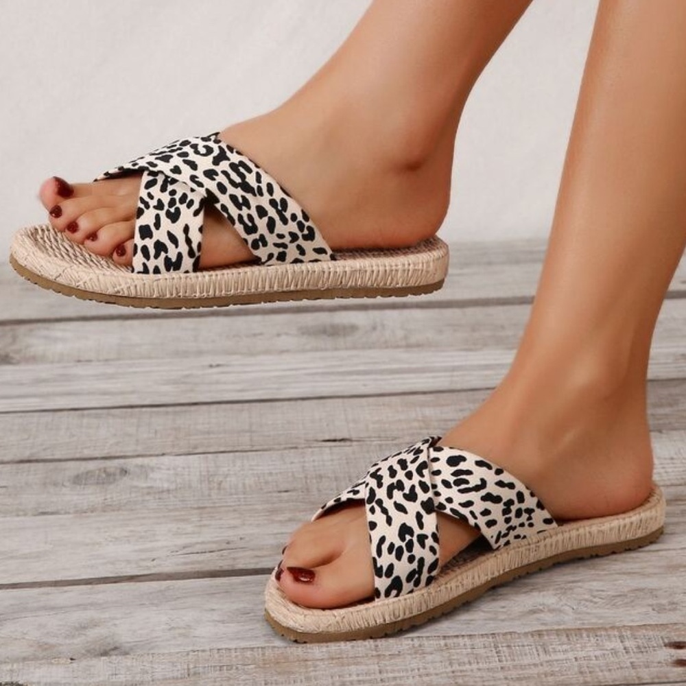 SHEIN Leopard Print Sandals